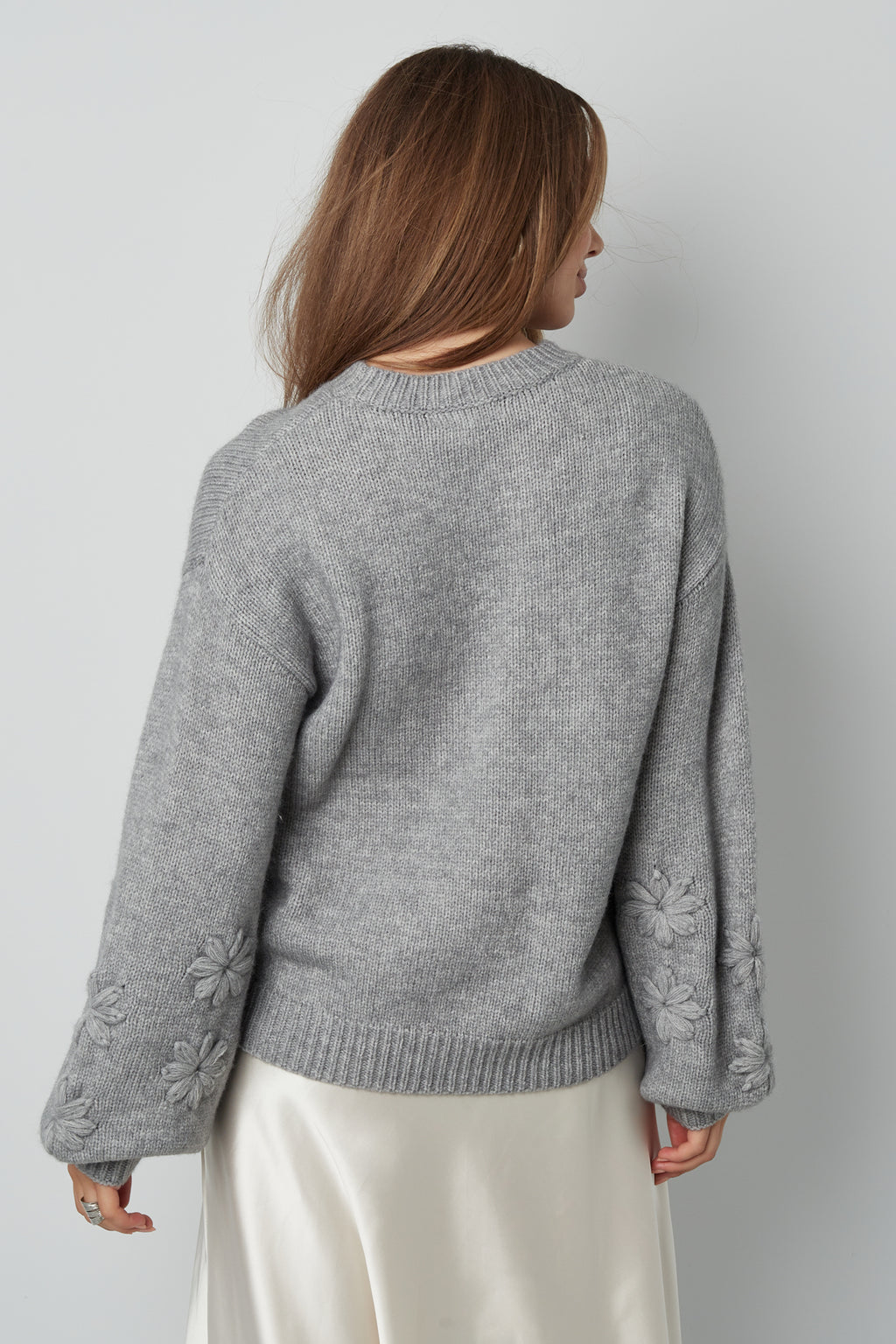 Knitted Wool Blend Women's Oversized Sweater Floral Applique
